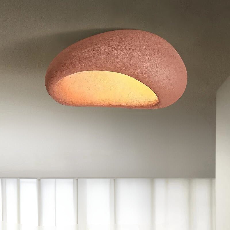 Wabi Sabi Plafondlamp – Sculpturaal Ontwerp in Hars en Metaal met Warm Wit Licht