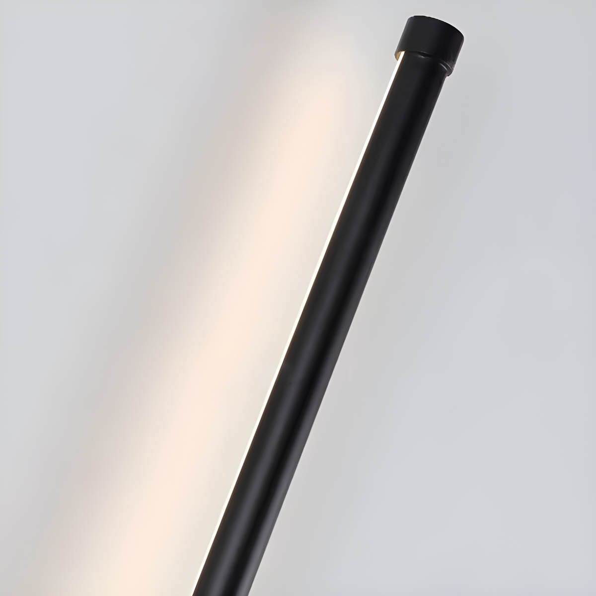 Moderne Wandlamp Lance – Zwarte Muurlamp met Ingebouwde LED voor Binnen, Minimalistisch Ontwerp, Perfect voor Elke Ruimte