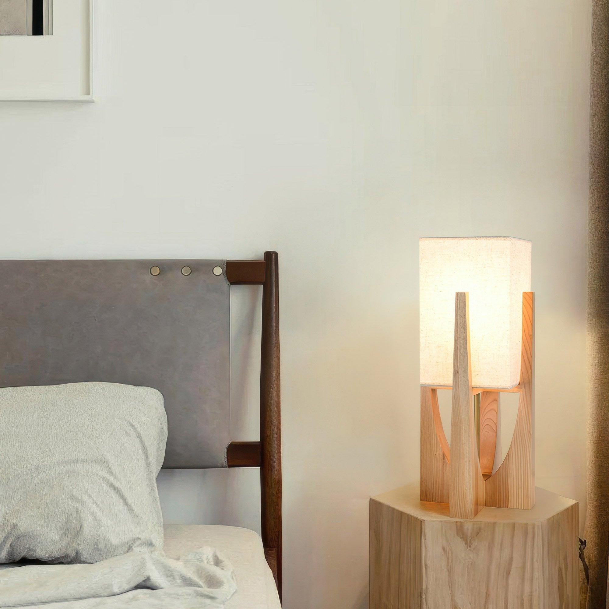 Minimalistische Vloerlamp van Walnoothout met Driekleurige Verlichting – Japanse Stijl Staande Lamp voor Modern Interieur